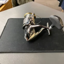 Fishin' World Used Reel - Shimano Stella 4000XG-J